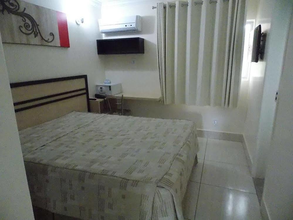 Di Roma Resorts - Reis Imoveis Caldas Novas Exteriör bild