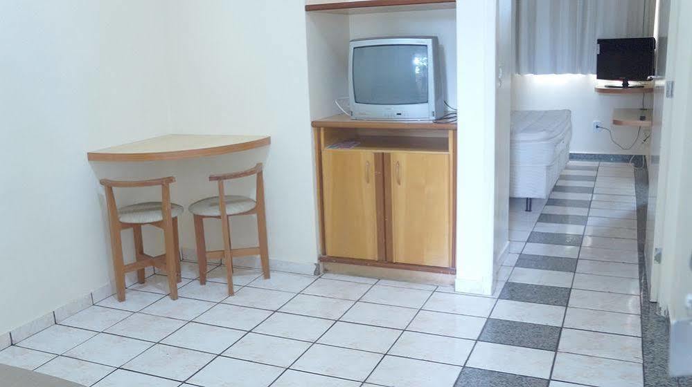 Di Roma Resorts - Reis Imoveis Caldas Novas Exteriör bild